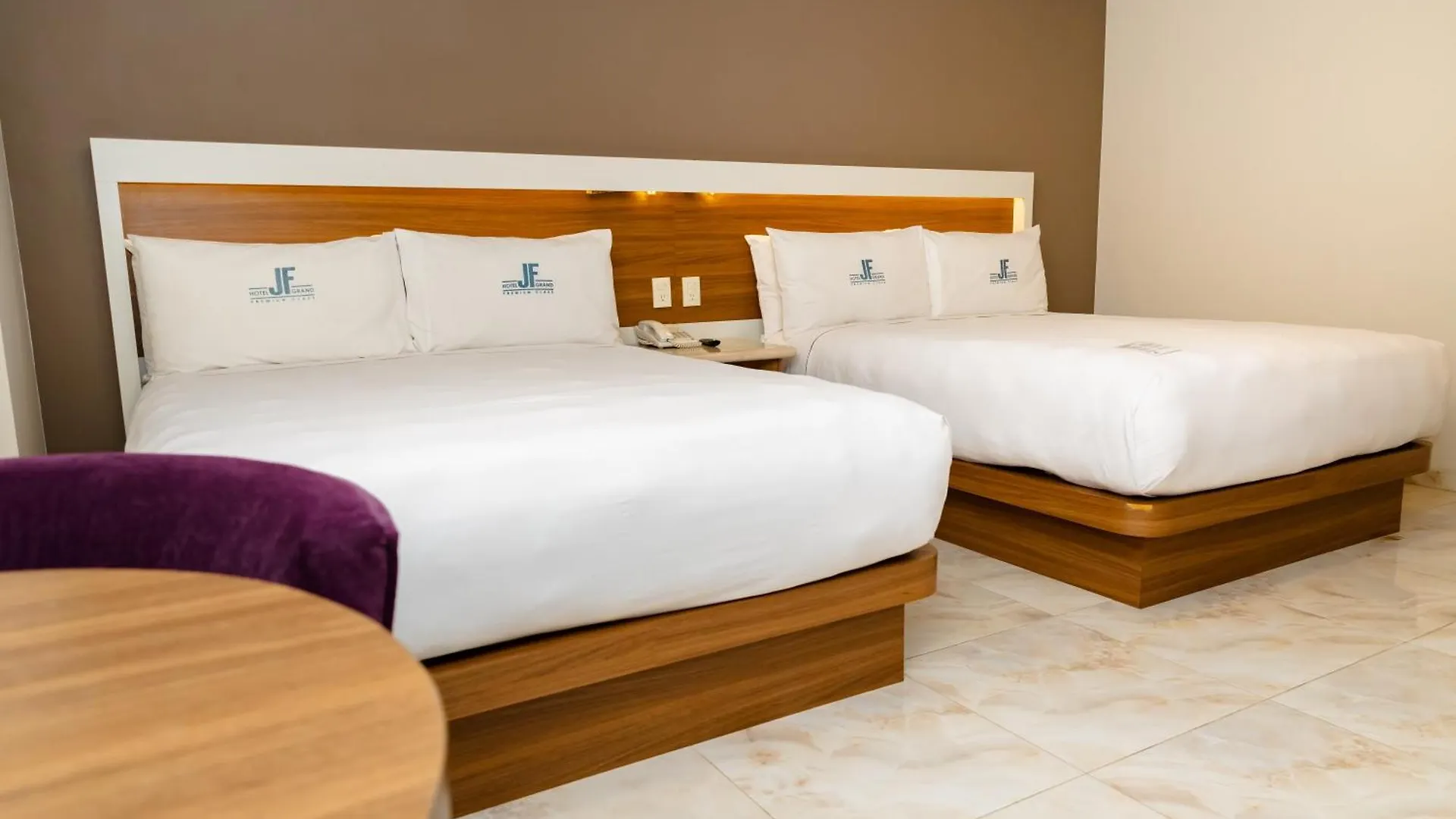 Hotel JF Grand Puebla
