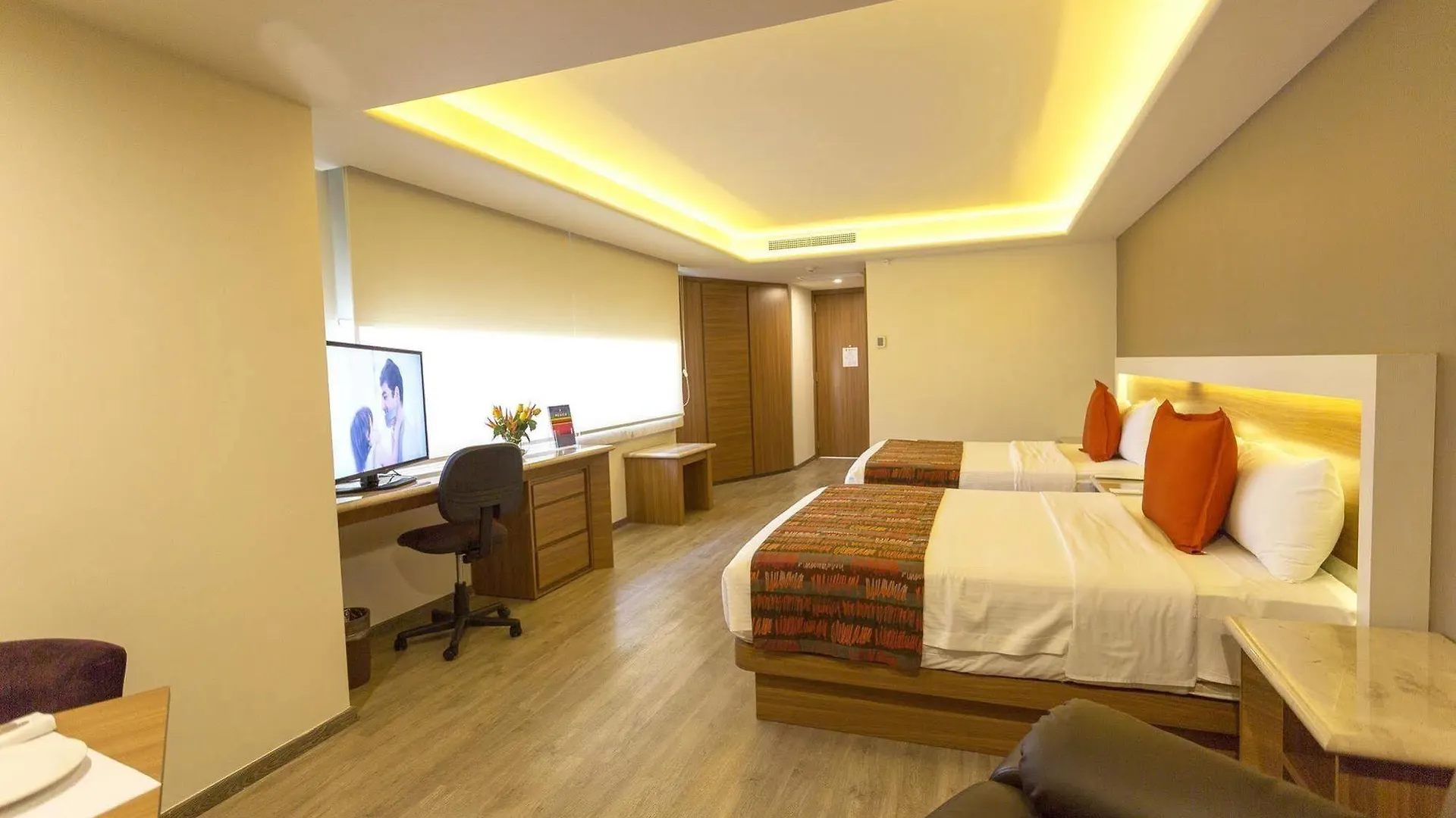 Hotel JF Grand Puebla
