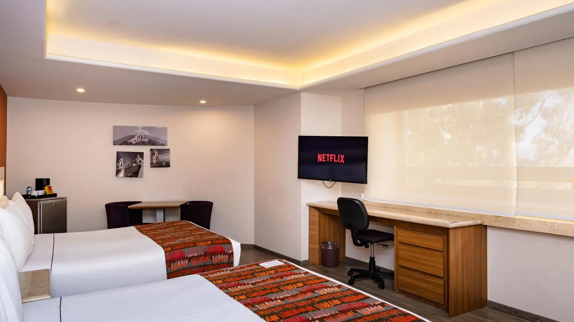Jf Grand Puebla Hotel